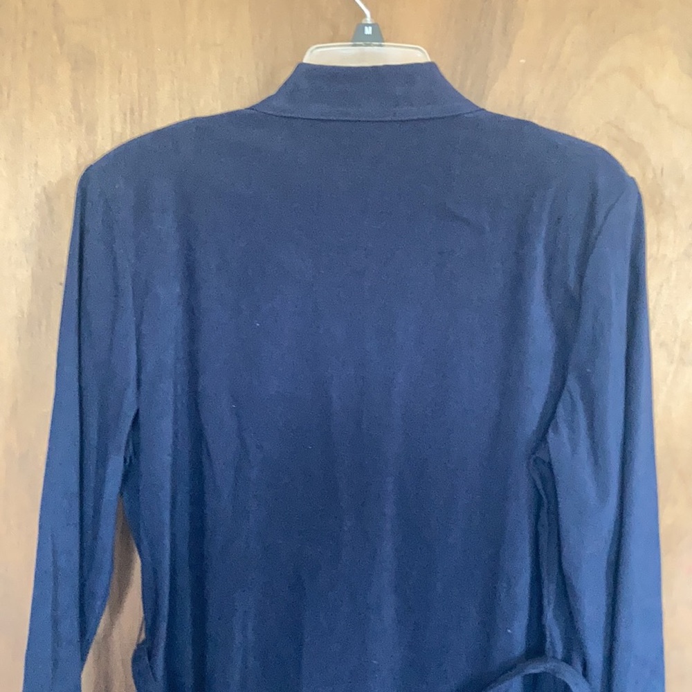 Vintage 90s navy blue button up jacket with belt and shoulder pads - Picture 7 of 17